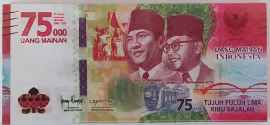 Ratusan Orang Serbu Uang 75 Ribu