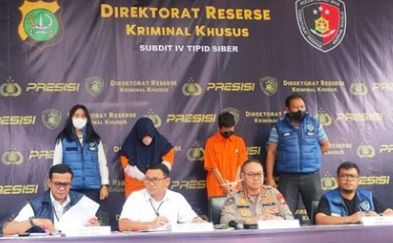 Polisi Bekuk Suami Istri Kasus Penipuan Tiket Konser Coldplay