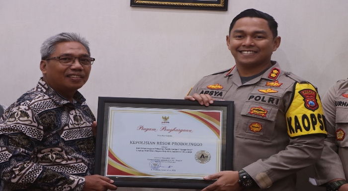 Polres Probolinggo Terima Penghargaan Pelayanan Prima
