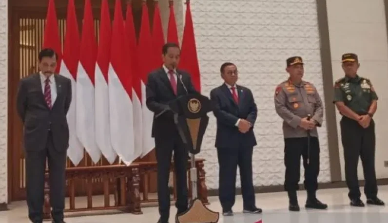 Jokowi Bantah Ikut Cawe-Cawe dalam Isu Munaslub Golkar