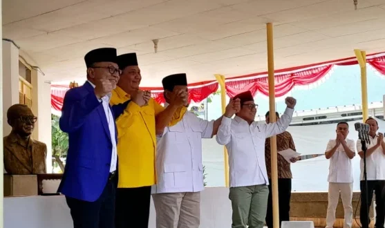 Bawaslu Tolak Laporan Relawan Ganjar