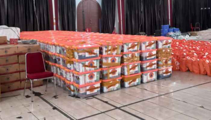 BNPB Berikan Bantuan Penanganan Banjir dan Longsor Di Sulawesi Selatan