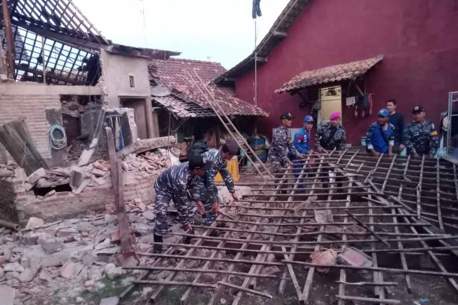 Gempabumi Berkekuatan Magnitudo 4.4 Hancurkan 49 Rumah