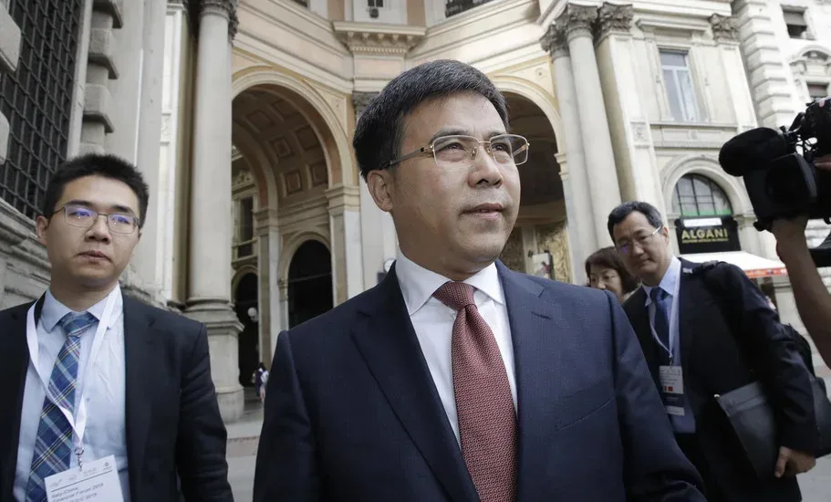 Bekas Kepala Bank Sentral China Divonis Mati