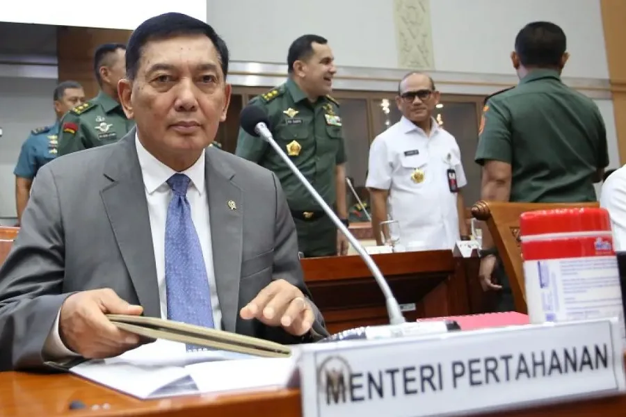 Menteri Pertahanan Siap Revisi Undang-undang TNI