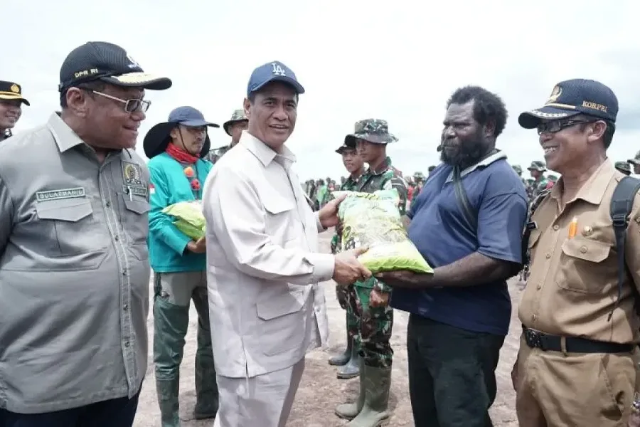 Mentan Ajak Warga Gotong Royong Swasembada Pangan