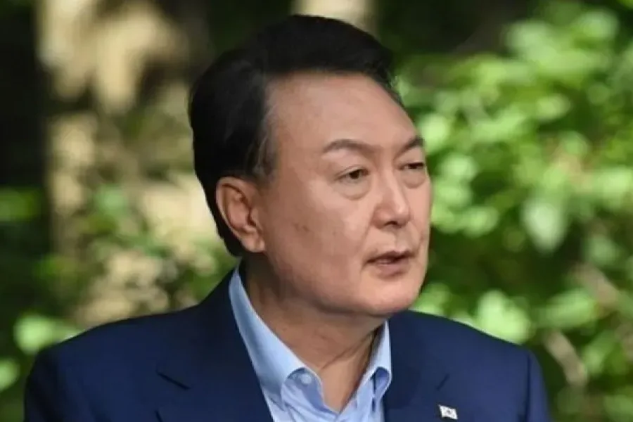 Presiden Korea Selatan Yoon Suk Yeol Dimakzulkan