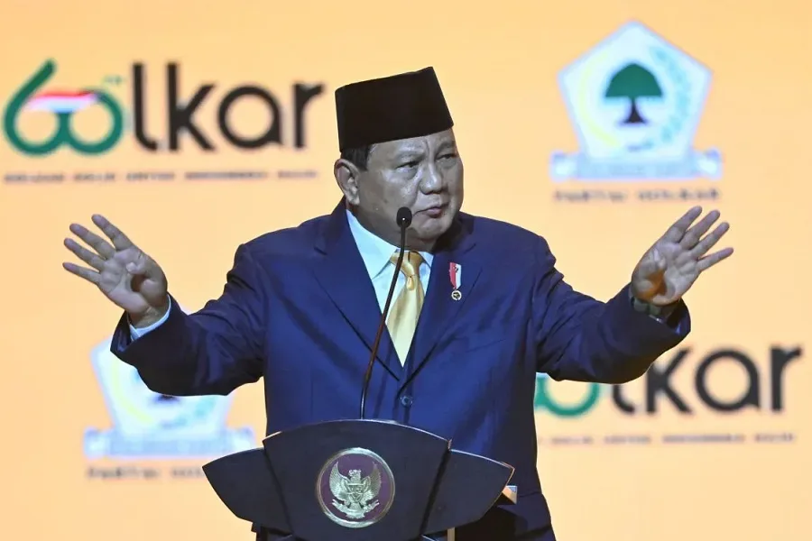 Prabowo Peringatkan Akan Tindak Tegas Koruptor