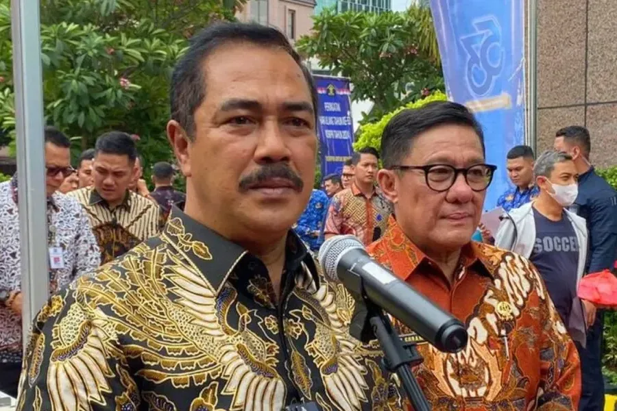 WNA Pembuat Video Selipkan Uang Di Paspor Sudah Diamankan