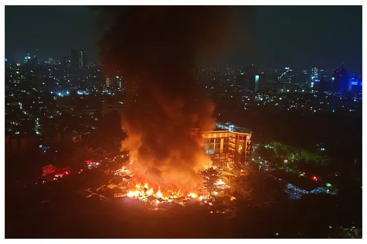 Kebakaran Gempol Diduga Dibakar Orang Tak Dikenal