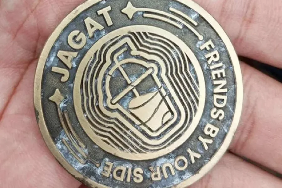 Viral Permainan “Koin Jagat” Menkomdigi Keluarkan Ancaman