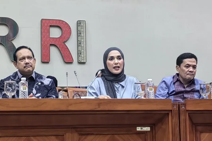 Tinjau Ulang Aturan Penggunaan Senjata Api Aparat