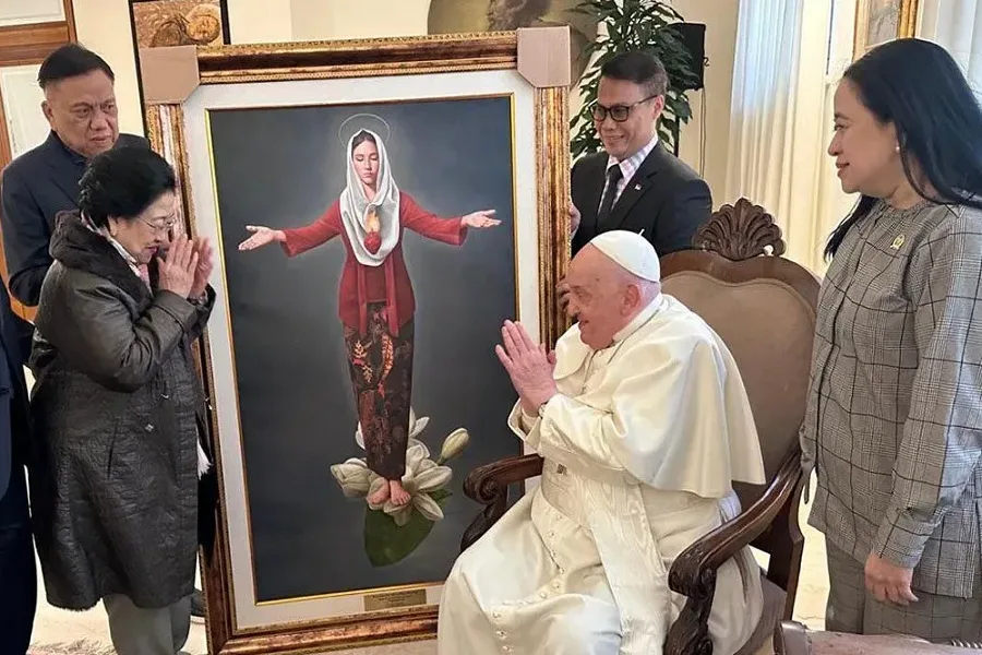 Megawati Bertemu Paus Fransiskus Di Vatikan
