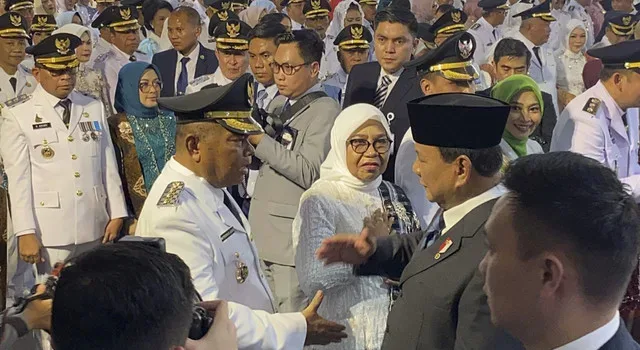 Presiden Menjabat Tangan 961 Kepala Daerah Satu Per Satu