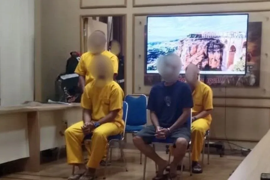 Anggota TNI Jual Senjata Api Ke KKB, Kok Bisa?