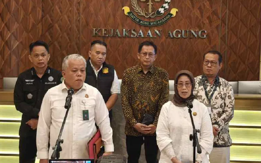 Kejagung Serahkan Dokumen Perintangan Penyidikan Tersangka Direktur TV ke Dewan Pers