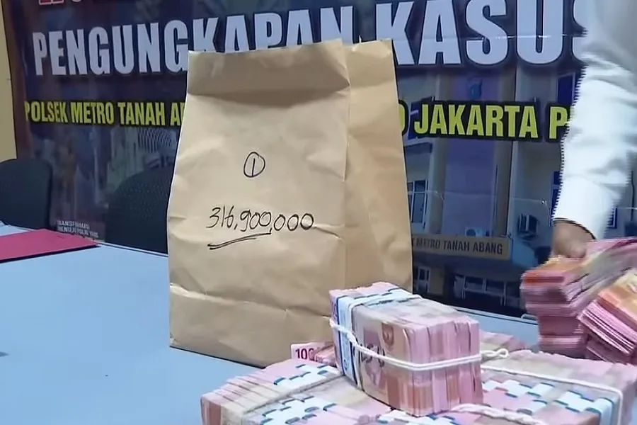 Karyawan PT Garuda Ini Terlibat Sindikat Uang Palsu, Waduh