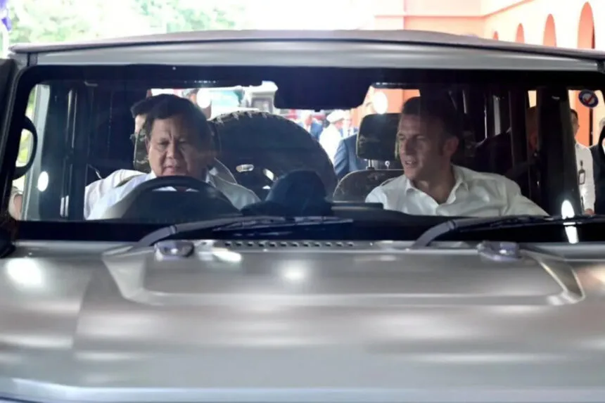 Prabowo Sopiri Macron Naik Maung Di Akmil Magelang