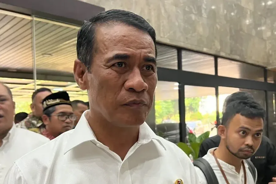 Stok Beras 3.8 Juta Ton. Selangkah Lagi Swasembada?