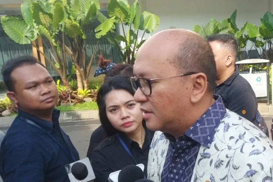 BUMN Nonpublik Diinstruksikan Tunda RUPS Dan Aksi Korporasi
