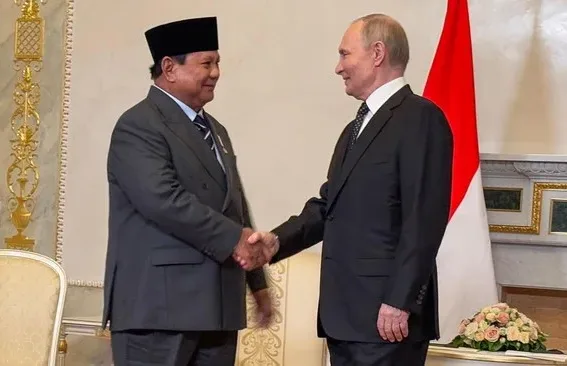 Prabowo Bertemu Putin di Istana Konstantinovsky