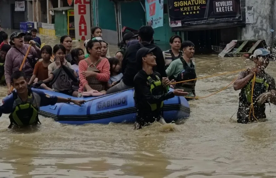 Bekasi Tetapkan Status Siaga Banjir-Longsor, Bagaimana Daerah Lain?