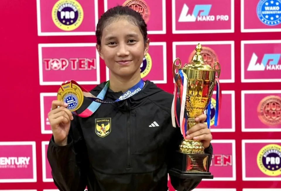 Bangga, Bripda Aprilia Sabet Emas Piala Dunia Kickboxing Uzbekistan