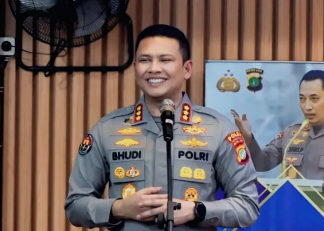 Polisi Dalami Faktor Human Error hingga Sistem Soal Tabrakan Kereta di Bekasi