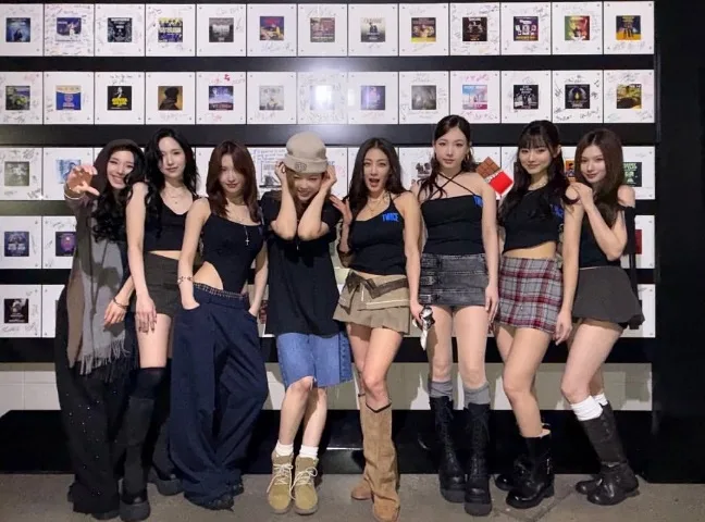 Dua Member TWICE Cedera, Chaeyoung dan Dahyun Absen dari Tur Dunia