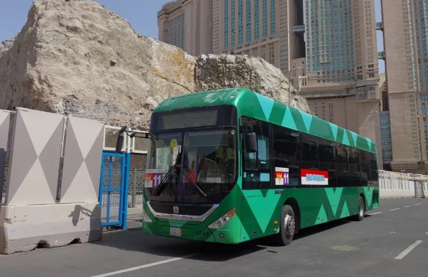 Jamaah Haji Indonesia Manfaatkan Layanan Bus Shalawat 24 Jam Di Makkah