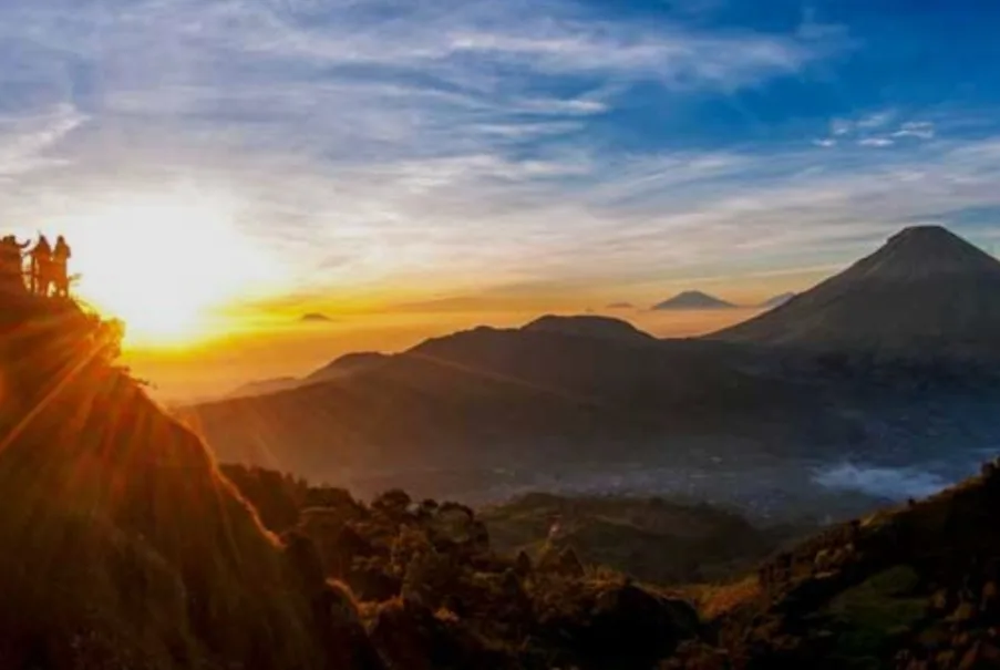 Dzikir Pagi, Al-Baqarah Ayat 214: Lagi Kesusahan? Ingat, Pertolongan Allah Itu Dekat