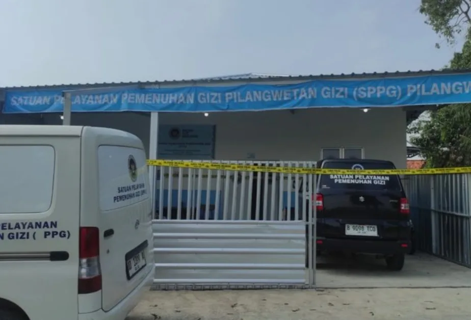 Di Demak, Ratusan Santri Keracunan MBG, SPPG Digaris Polisi