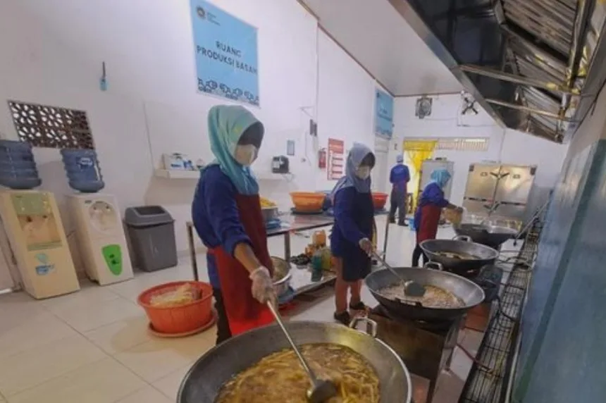 BGN Lapor 20 SPPG di NTT-NTB Terdampak Kelangkaan Elpiji, Pertamina Patra Niaga Gerak Cepat Isi Pasokan