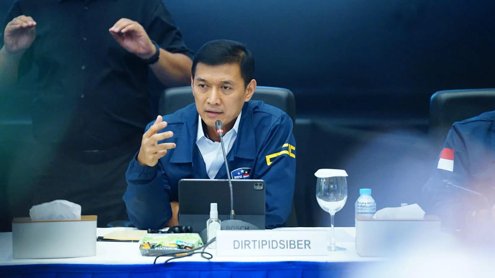 Buronan Interpol Red Notice Kasus Penipuan Online Internasional Ditangkap