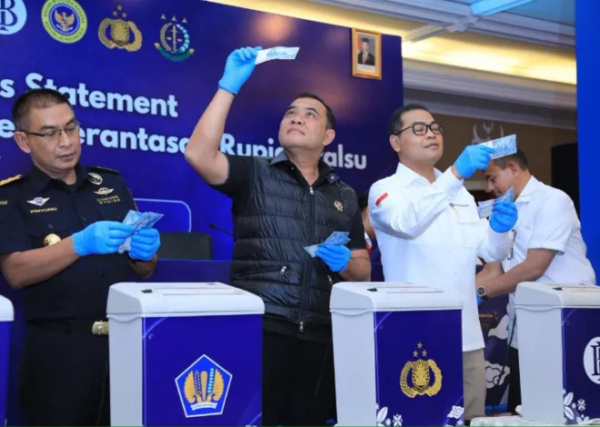 466Ribu Lembar Uang Palsu Dimusnahkan