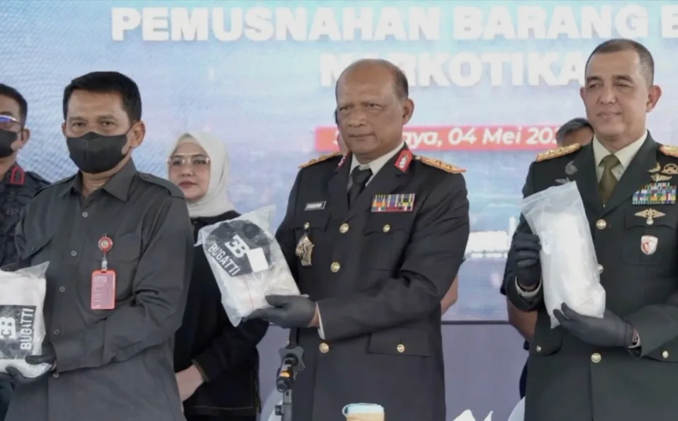 Ada 22Kg Kokain Kolombia ‘Terdampar’ Di Pesisir Sumenep, Milik Siapa?