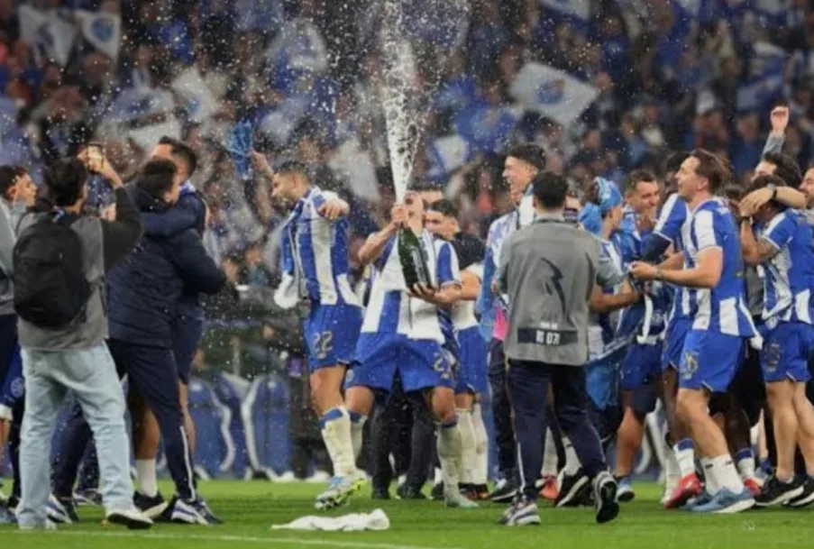 Musim Belum Usai, Porto Kunci Juara Liga Portugal