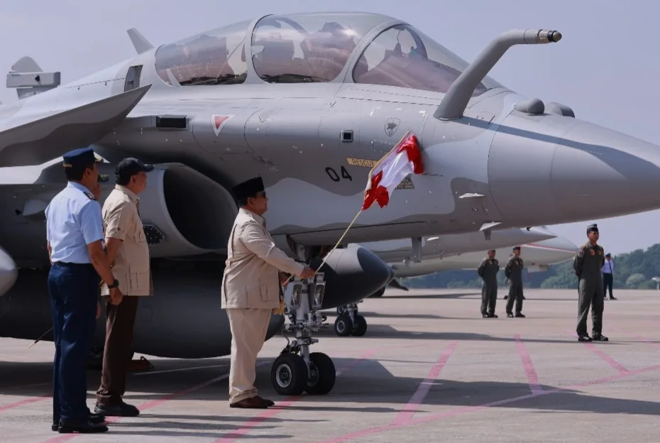 Presiden Prabowo Serahkan 6 Pesawat Rafale Hingga Misil ke TNI