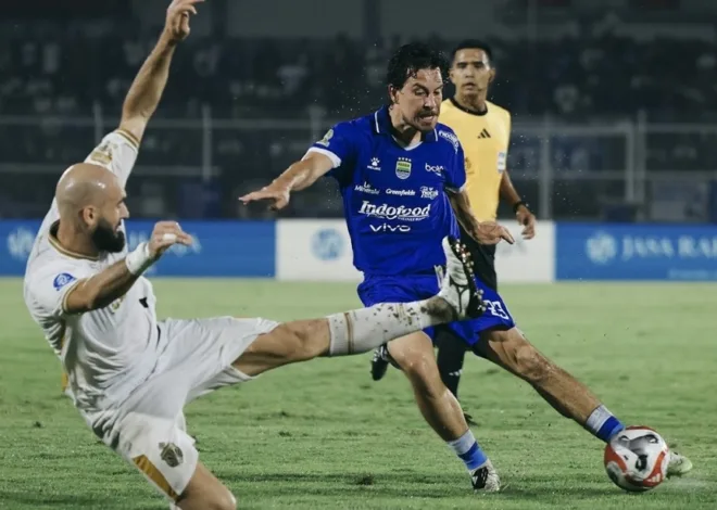Persib Bandung Remontada, Bekuk Bhayangkara FC 4-2 dan Rebut Kembali Puncak Klasemen