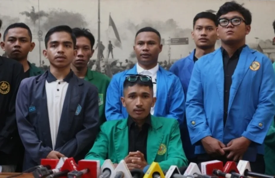 Tuding Tiyo Terafiliasi Tokoh PDIP, Siapa BEM Bersatu Yang Ujungnya Dukung MBG