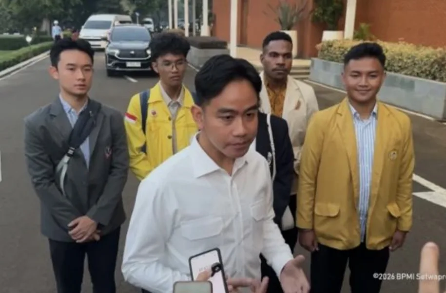 Kala Gibran Ajak Mahasiswa Kunker MBG Dan KDMP, Hhmm..