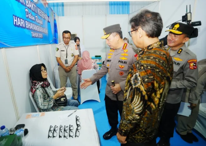 Rangkaian Peringatan Hari Bhayangkara Ke-80, Kapolri Hadiri Puncak Bakti Kesehatan