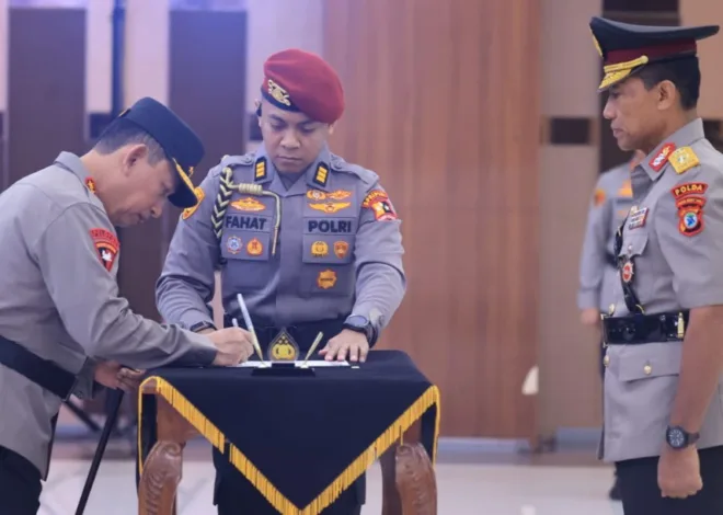 Kenaikan Pangkat 87 Perwira Tinggi, Kapolri Lantik 4 Komjen