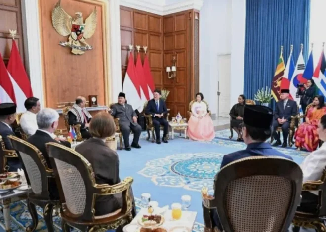 Usai Disentil Dino Pati Djalal, Prabowo Terima Surat Kredensial 8 Dubes