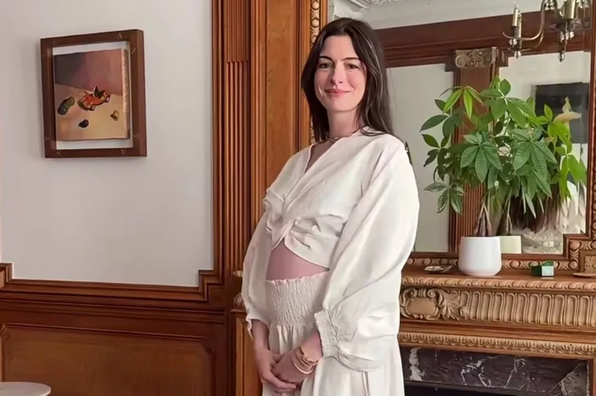 Anne Hathaway Hamil Anak Ketiga, Umumkan Kabar Bahagia Lewat Instagram
