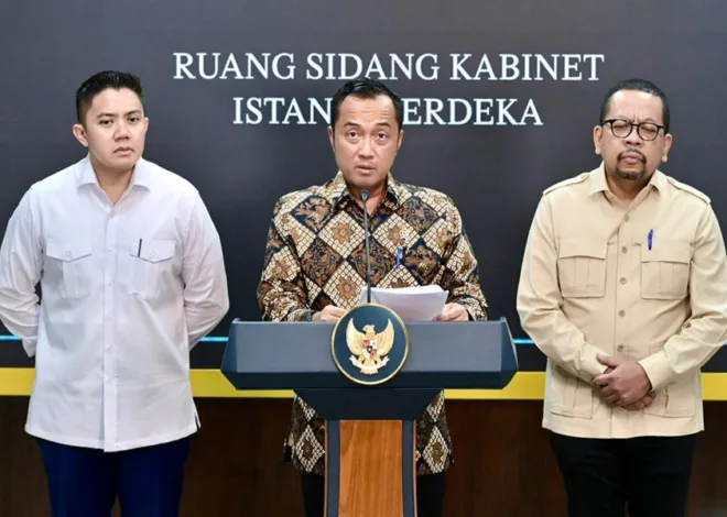 Prabowo Rombak Pimpinan BGN, Dadan Hindayana Digantikan Nanik S Deyang