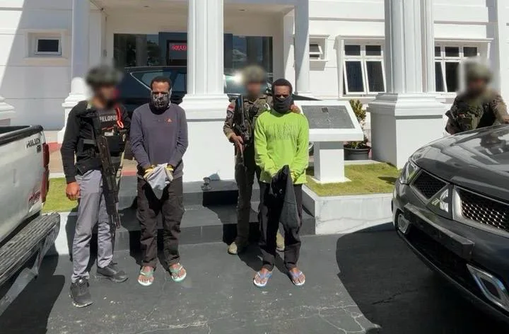 2 Tersangka Pembunuhan dan Penembakan Tukang Ojek Dilimpahkan Kejari Jayawijaya
