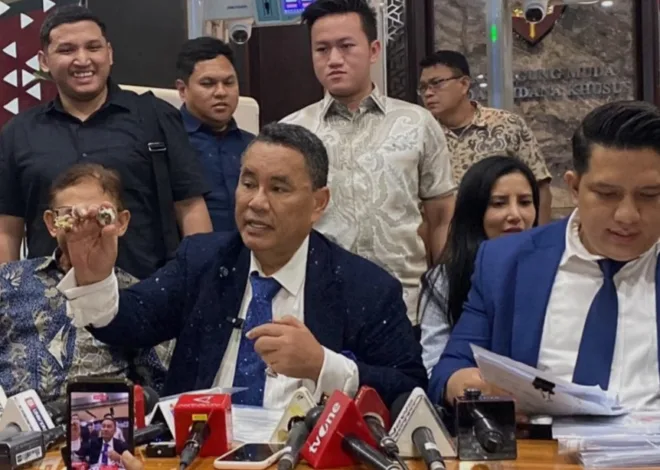Hotman Paris Sebut Rumah Febrie Di Sentul Dipakai Don Ritto, Hhmm Skenario Apa Ini?!