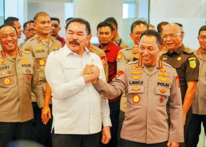 Ketemu TNI Lanjut Jaksa Agung, Kapolri Tepis Ada Masalah