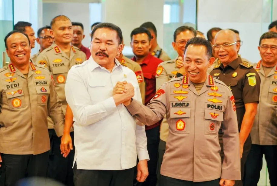 Ketemu TNI Lanjut Jaksa Agung, Kapolri Tepis Ada Masalah
